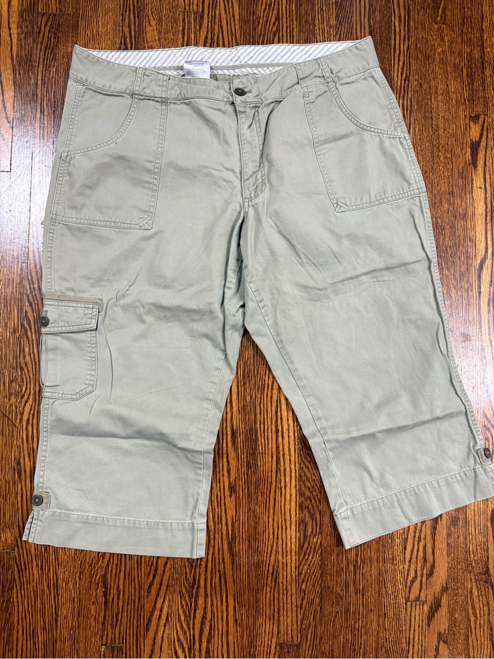 Carhartt Utility Cargo Capri Pants Khaki Green Size 18 Regular Workwear